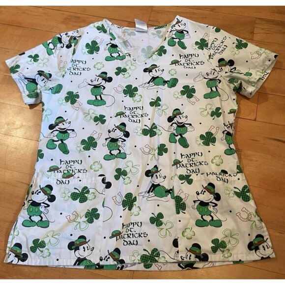 St Patricks Day Disney Scrub Top Womens Small‎ Mickey Mouse V Neck Green Scrubs - Picture 1 of 6
